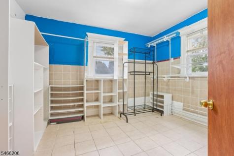 256 Rutledge Avenue East Orange NJ 07017