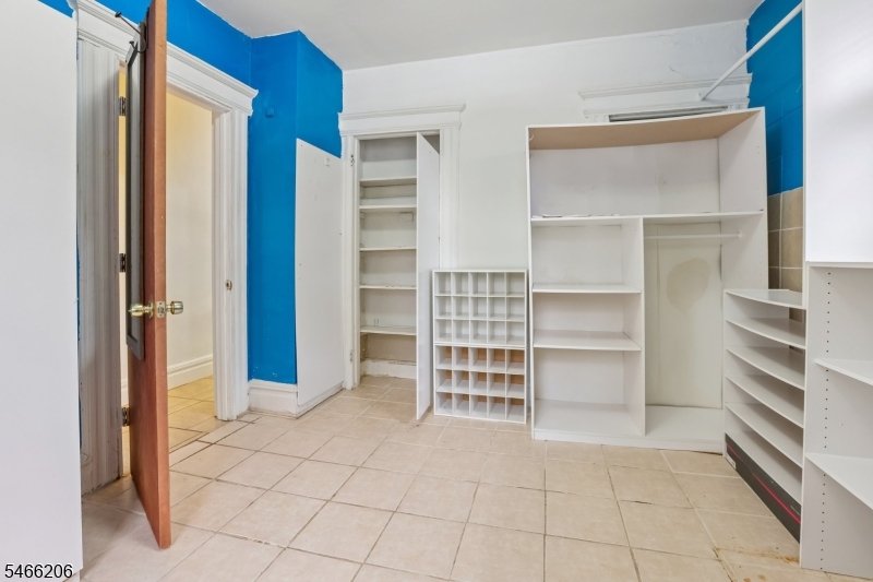 256 Rutledge Avenue East Orange NJ 07017