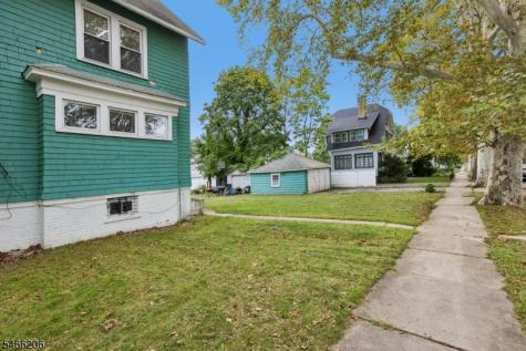 256 Rutledge Avenue East Orange NJ 07017