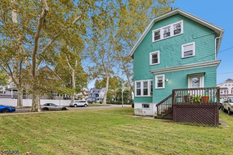 256 Rutledge Avenue East Orange NJ 07017