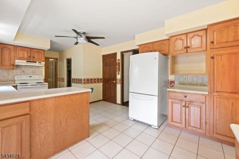 42 Higginsville Road Readington NJ 08853