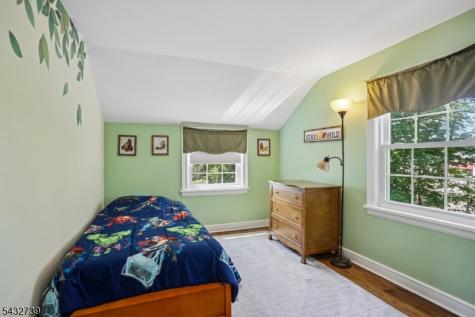 30 Sherbrooke Parkway Livingston NJ 07039