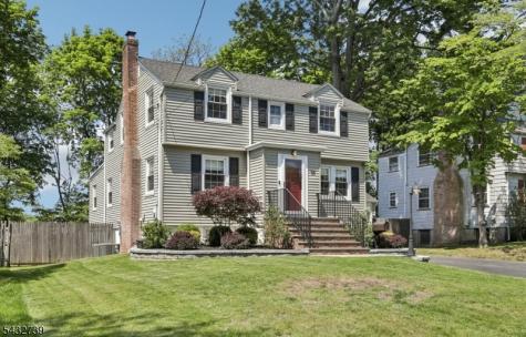 30 Sherbrooke Parkway Livingston NJ 07039