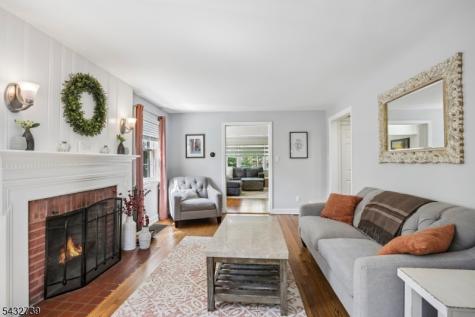 30 Sherbrooke Parkway Livingston NJ 07039