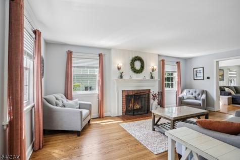 30 Sherbrooke Parkway Livingston NJ 07039