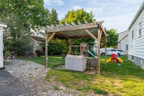339 N 8th Avenue Manville NJ 08835
