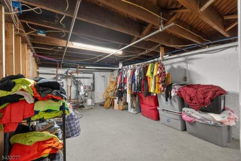 339 N 8th Avenue Manville NJ 08835