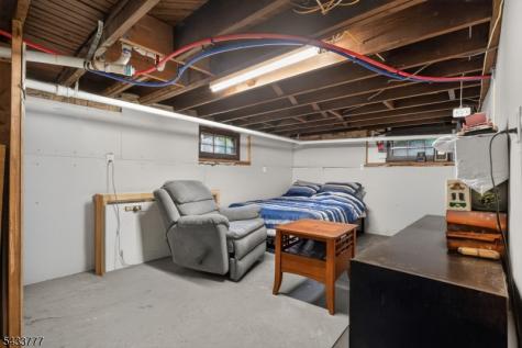339 N 8th Avenue Manville NJ 08835