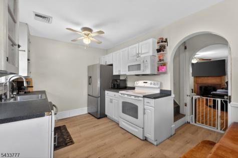 339 N 8th Avenue Manville NJ 08835