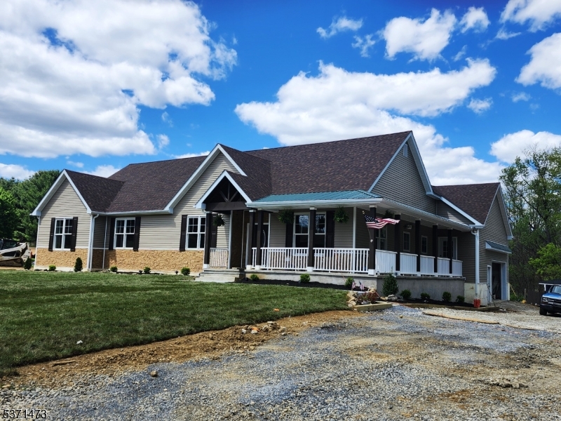 81 Belview Road Lopatcong NJ 08865