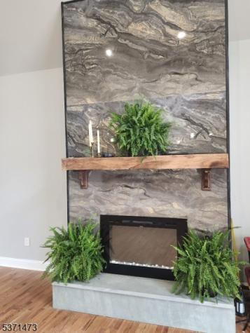 81 Belview Road Lopatcong NJ 08865