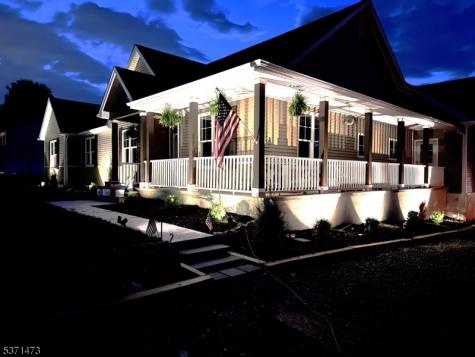 81 Belview Road Lopatcong NJ 08865