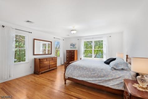 10 Babbitt Road Mendham NJ 07945