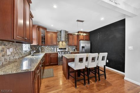 520 Prospect Place Lyndhurst NJ 07071