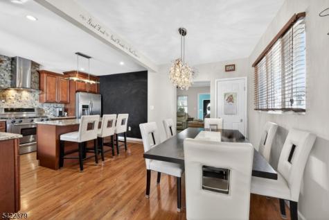 520 Prospect Place Lyndhurst NJ 07071