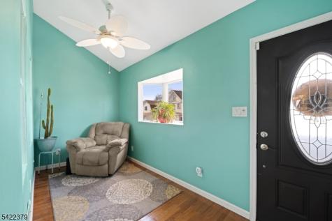 520 Prospect Place Lyndhurst NJ 07071