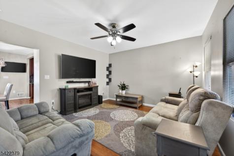 520 Prospect Place Lyndhurst NJ 07071