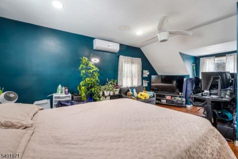 2611 N Wood Avenue Linden NJ 07036