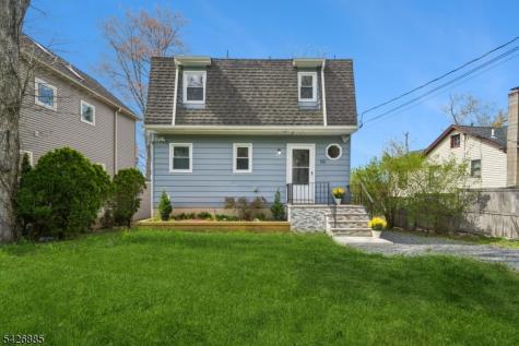 119 Lake Shore Drive West Milford NJ 07421