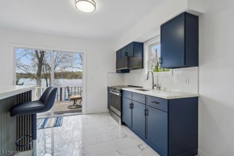 119 Lake Shore Drive West Milford NJ 07421