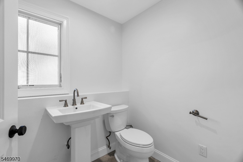 140 Hillside Avenue Nutley NJ 07110