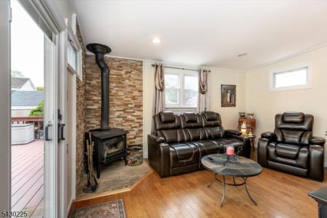 136 Sunset Avenue North Arlington NJ 07031
