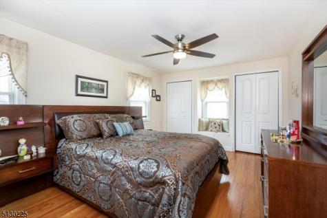 136 Sunset Avenue North Arlington NJ 07031