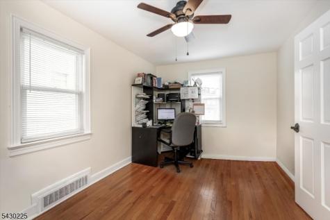 136 Sunset Avenue North Arlington NJ 07031