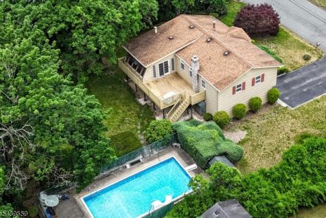 9 Ricker Road West Milford NJ 07435