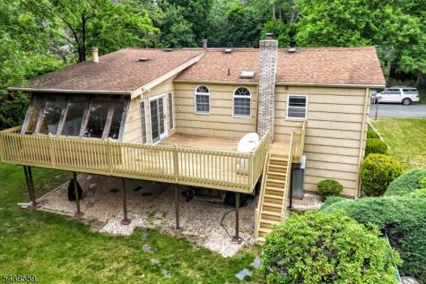 9 Ricker Road West Milford NJ 07435