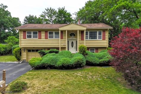9 Ricker Road West Milford NJ 07435