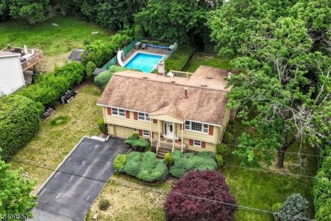 9 Ricker Road West Milford NJ 07435