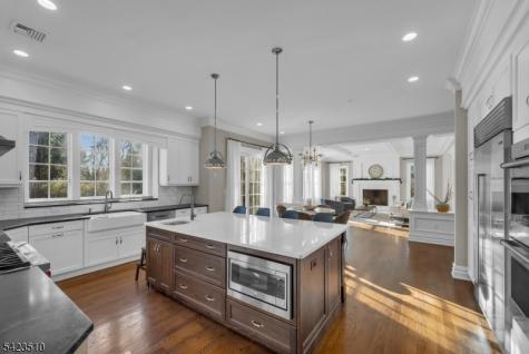 106 Koch Lane Old Tappan NJ 07675