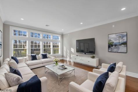 106 Koch Lane Old Tappan NJ 07675