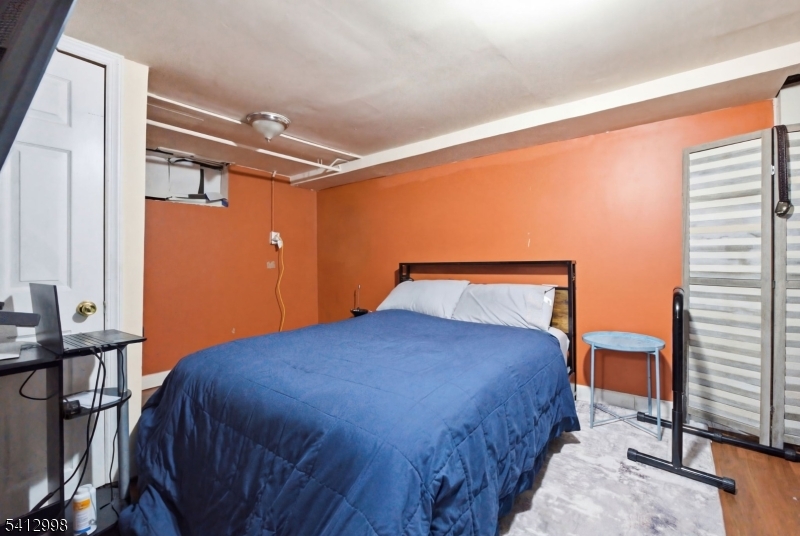 21 Moore Place Belleville NJ 07109