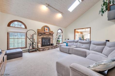 423 Wertsville Road East Amwell NJ 08822
