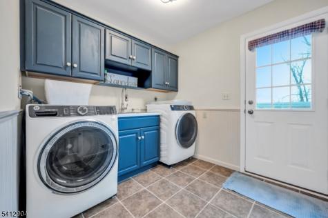 423 Wertsville Road East Amwell NJ 08822