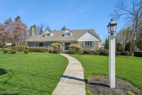 5 Witherspoon Road Clifton NJ 07013
