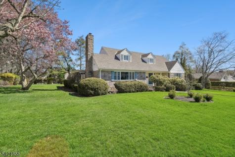 5 Witherspoon Road Clifton NJ 07013