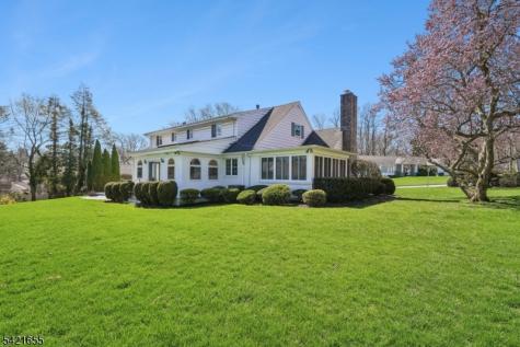 5 Witherspoon Road Clifton NJ 07013