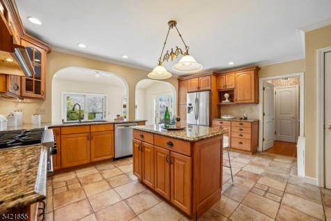 5 Witherspoon Road Clifton NJ 07013