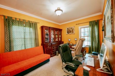 4 White Tail Court Hardyston NJ 07460