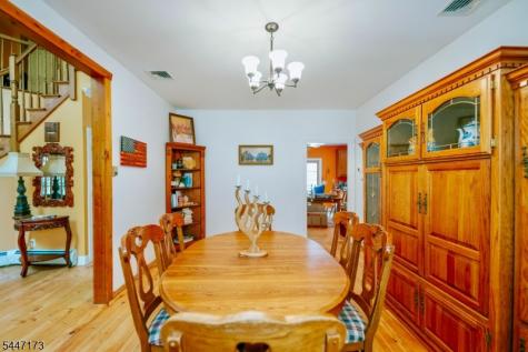 4 White Tail Court Hardyston NJ 07460