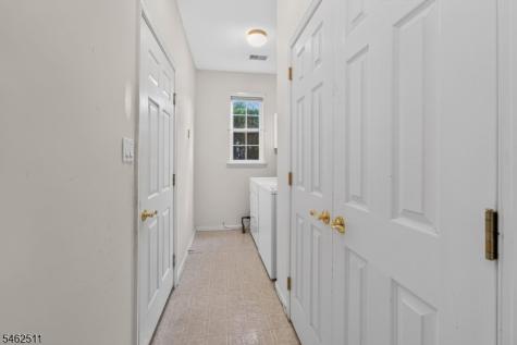 38 Victoria Drive White NJ 07823