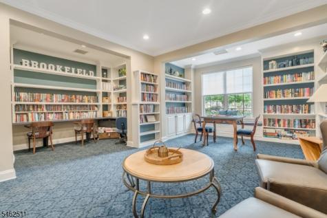 38 Victoria Drive White NJ 07823