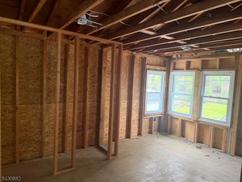 310 6TH Street Belvidere NJ 07823