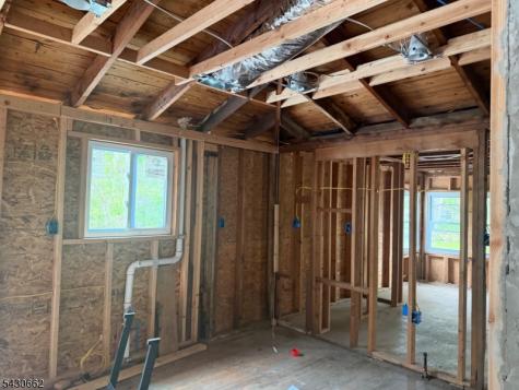 310 6TH Street Belvidere NJ 07823