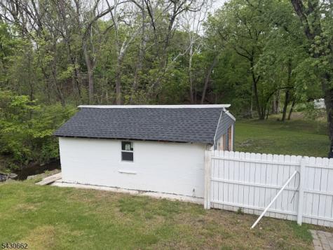 310 6TH Street Belvidere NJ 07823