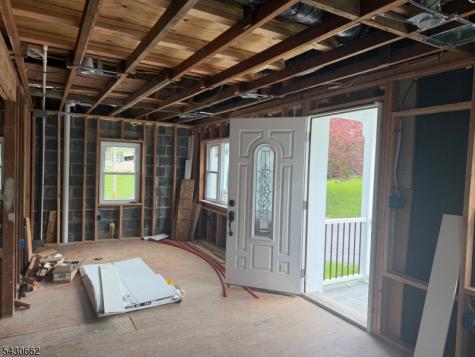 310 6TH Street Belvidere NJ 07823