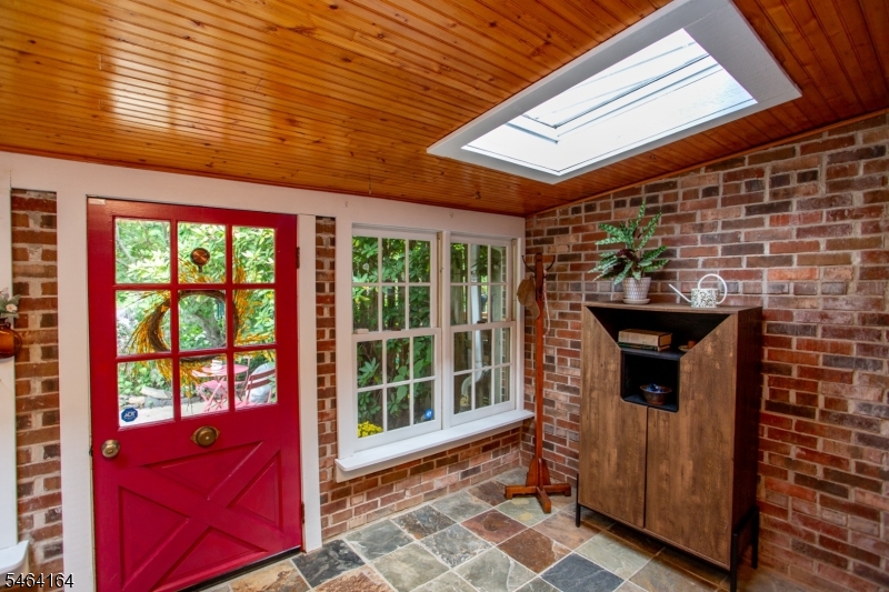 28 Brunswick Avenue Lambertville NJ 08530